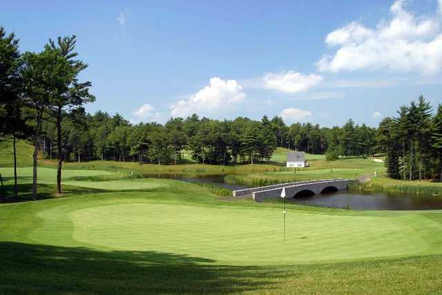 Indian Pond Country Club In Kingston